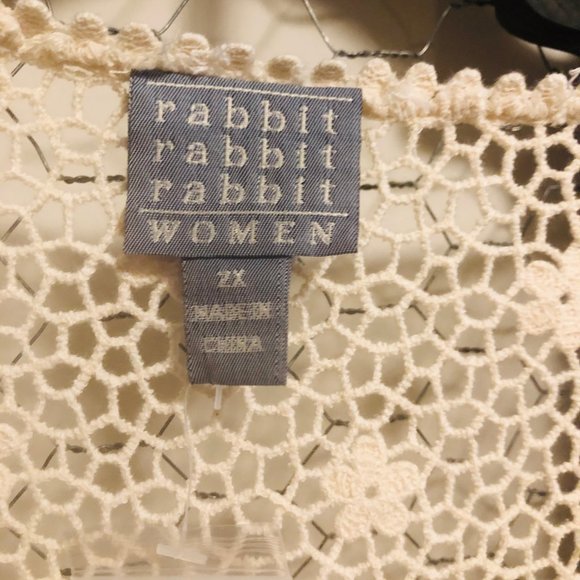 Rabbit Rabbit Rabbit Cream Floral Top - Picture 4 of 5